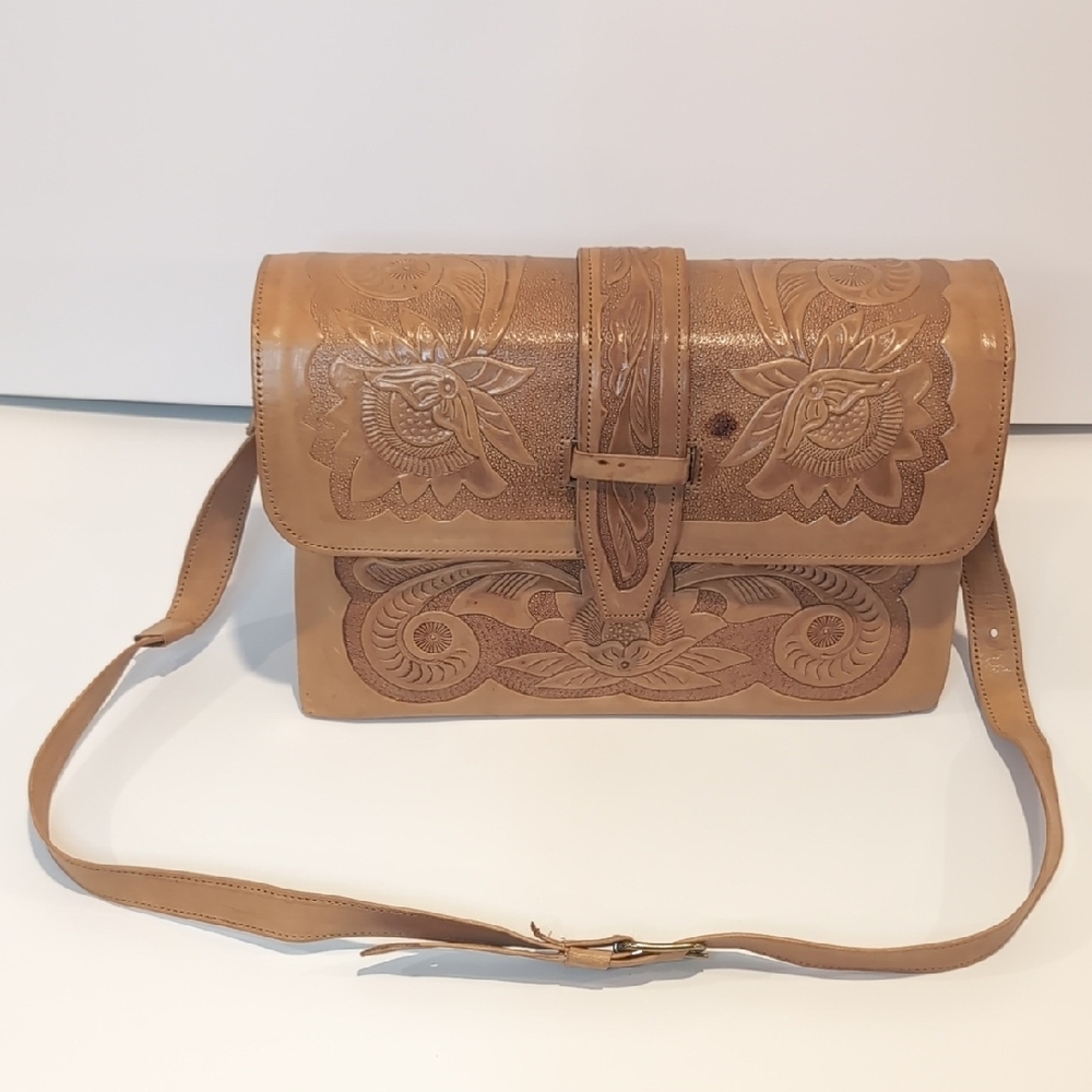 Vintage Hand Tooled Shoulder Bag Purse - Picture 2 of 16
